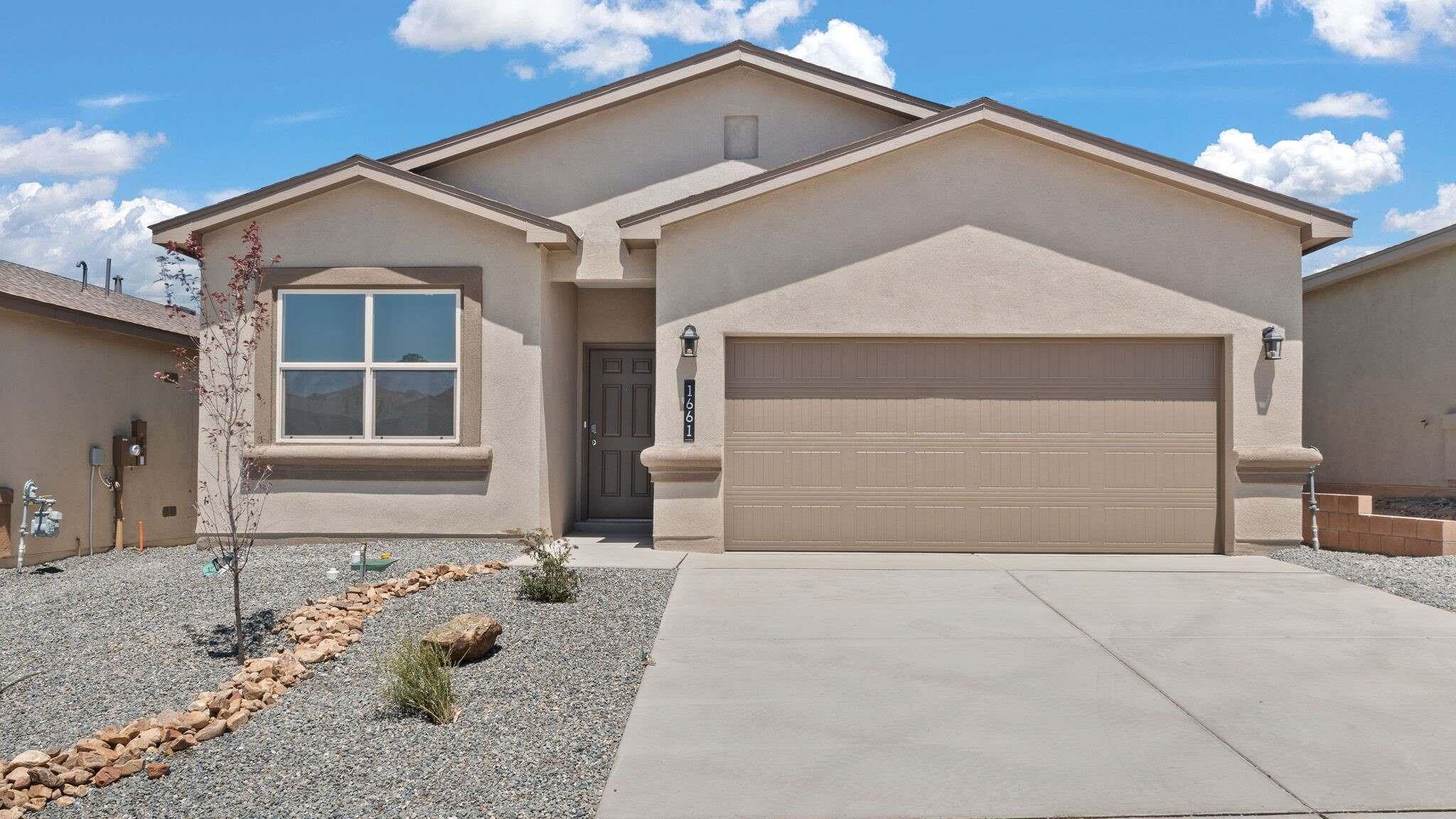 4237 Peakview Loop NE — photo