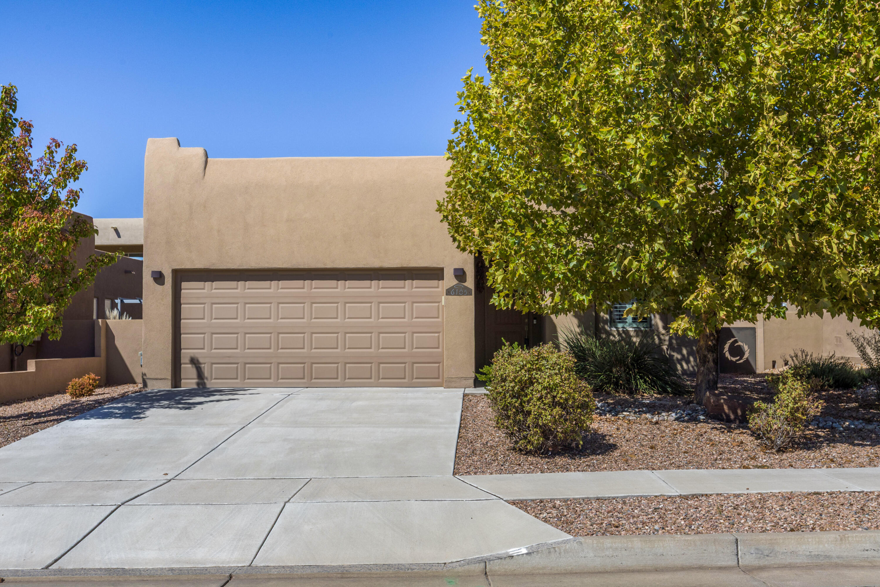 6105 Santa Fe Trail Drive NE — photo