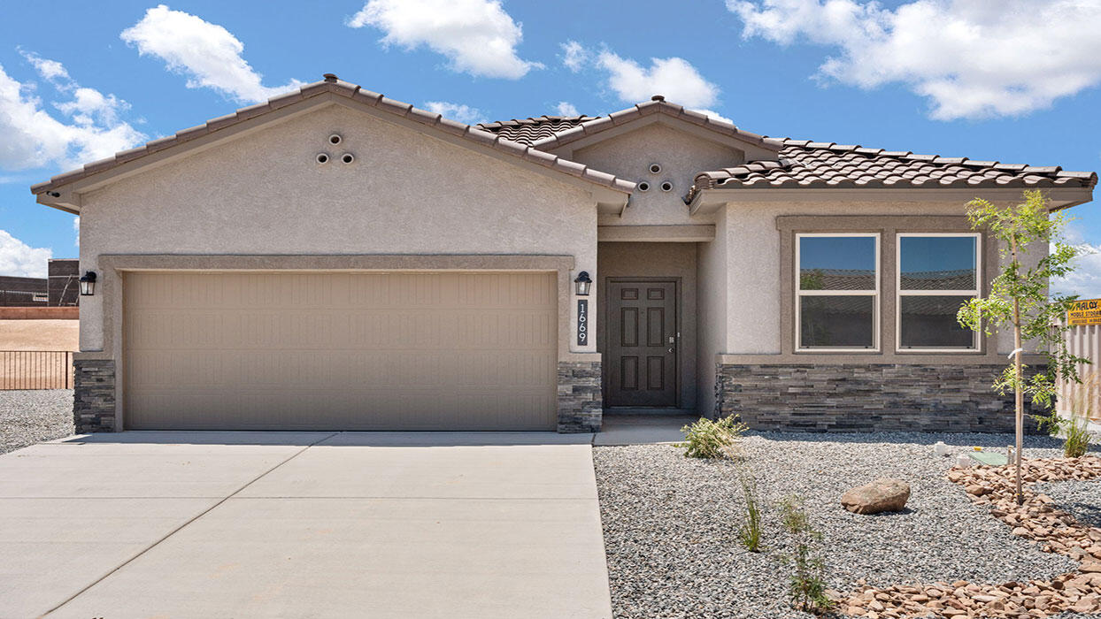 4229 Peakview Loop NE — photo