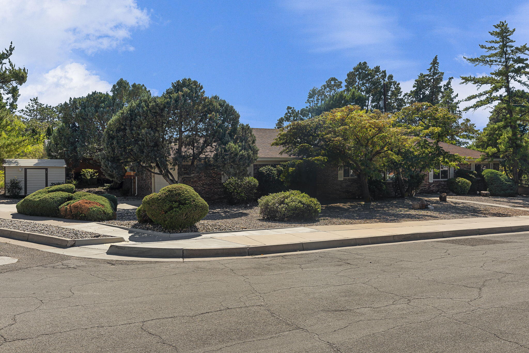 10502 San Marino Road NE — photo