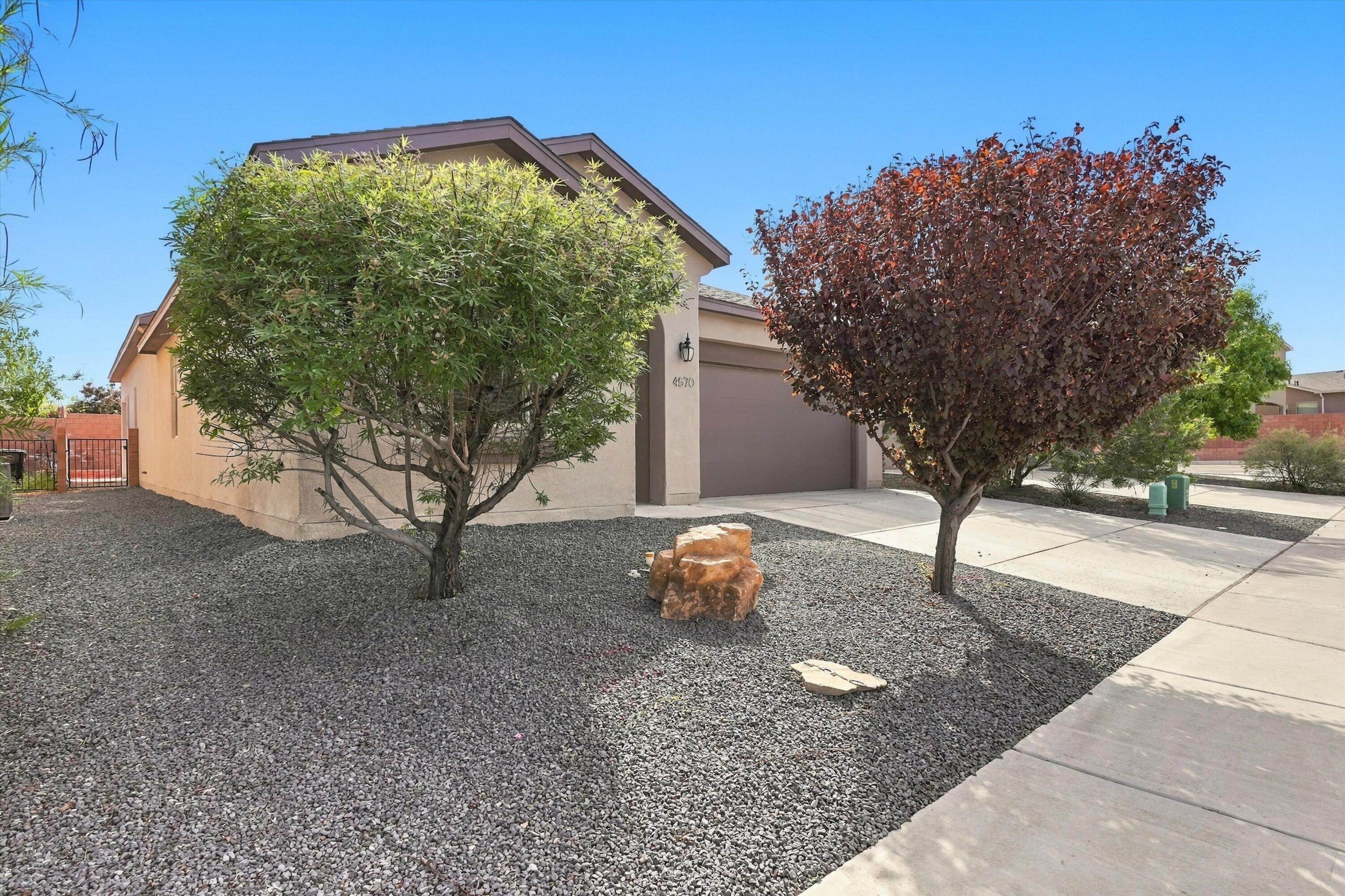 4570 Golden Eagle Loop NE — photo