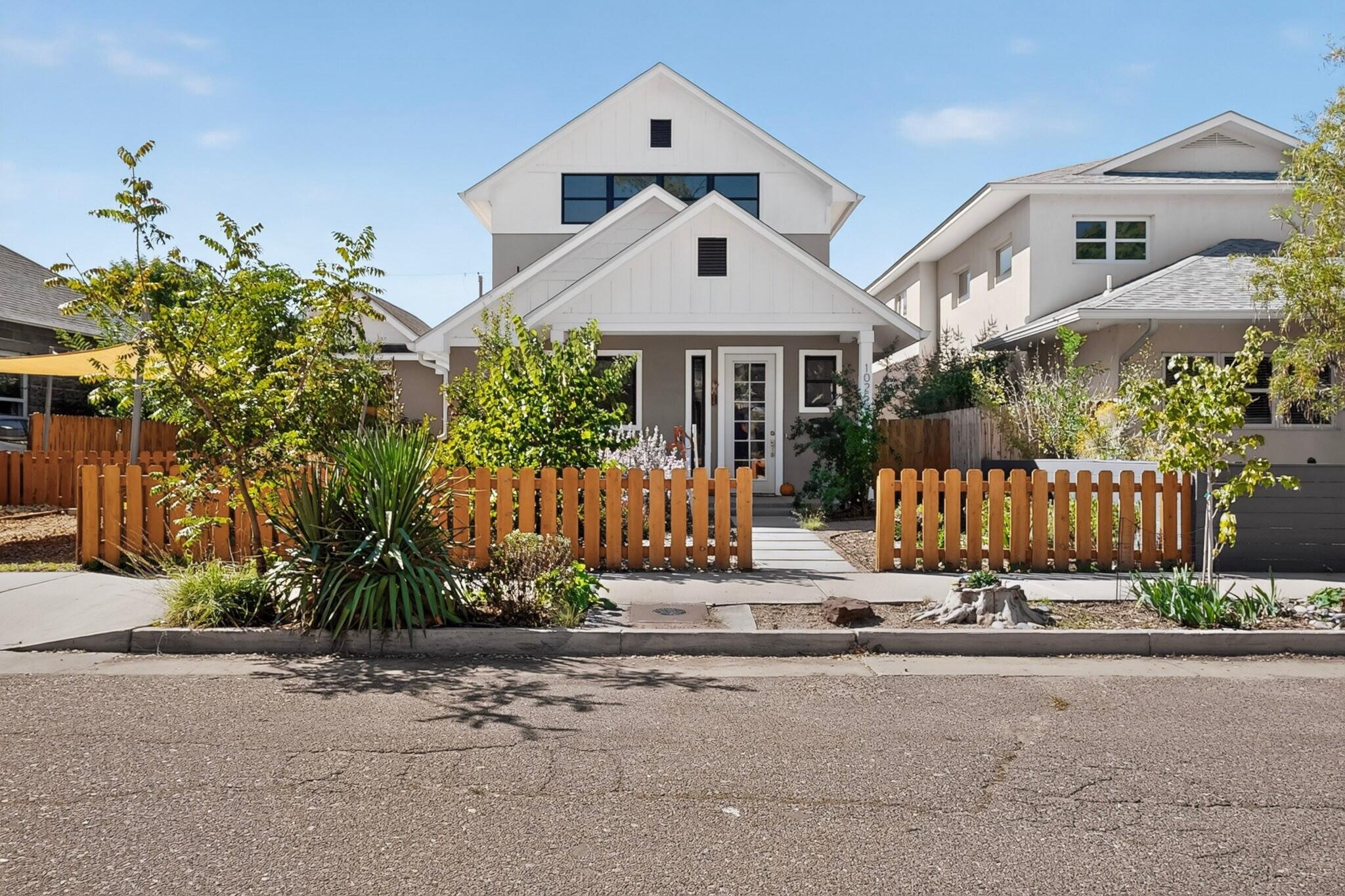 1025 Forrester Street NW — photo