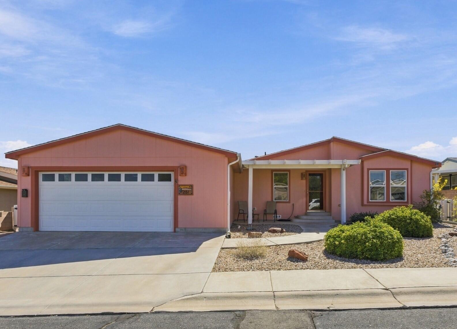 231 Sunrise Bluffs Drive — photo