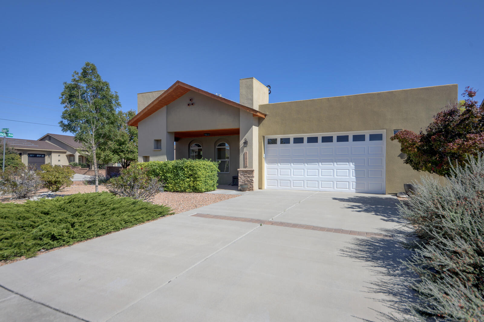 11012 Opalo Drive NW — photo