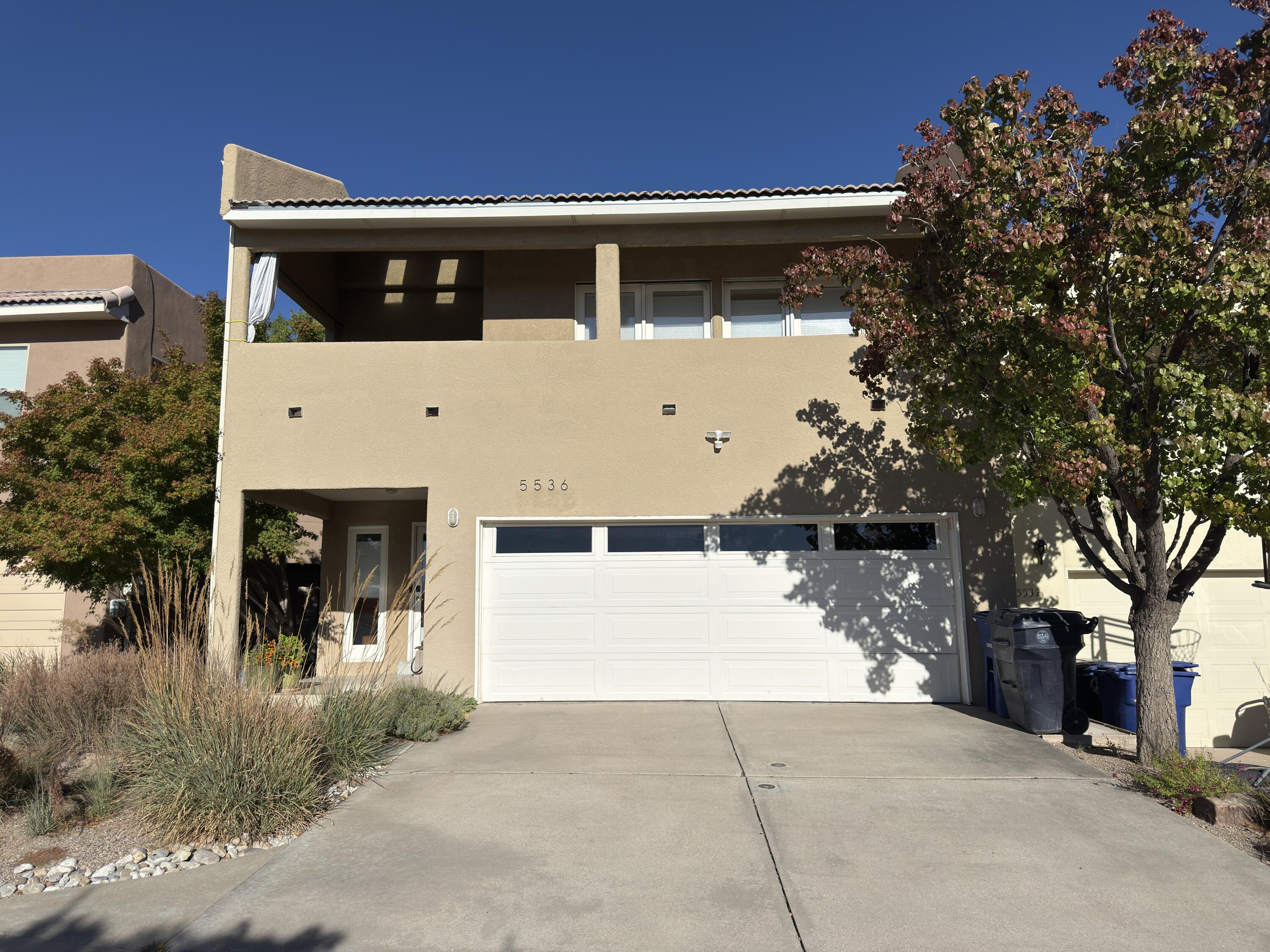 5536 Overlook Drive NE — photo