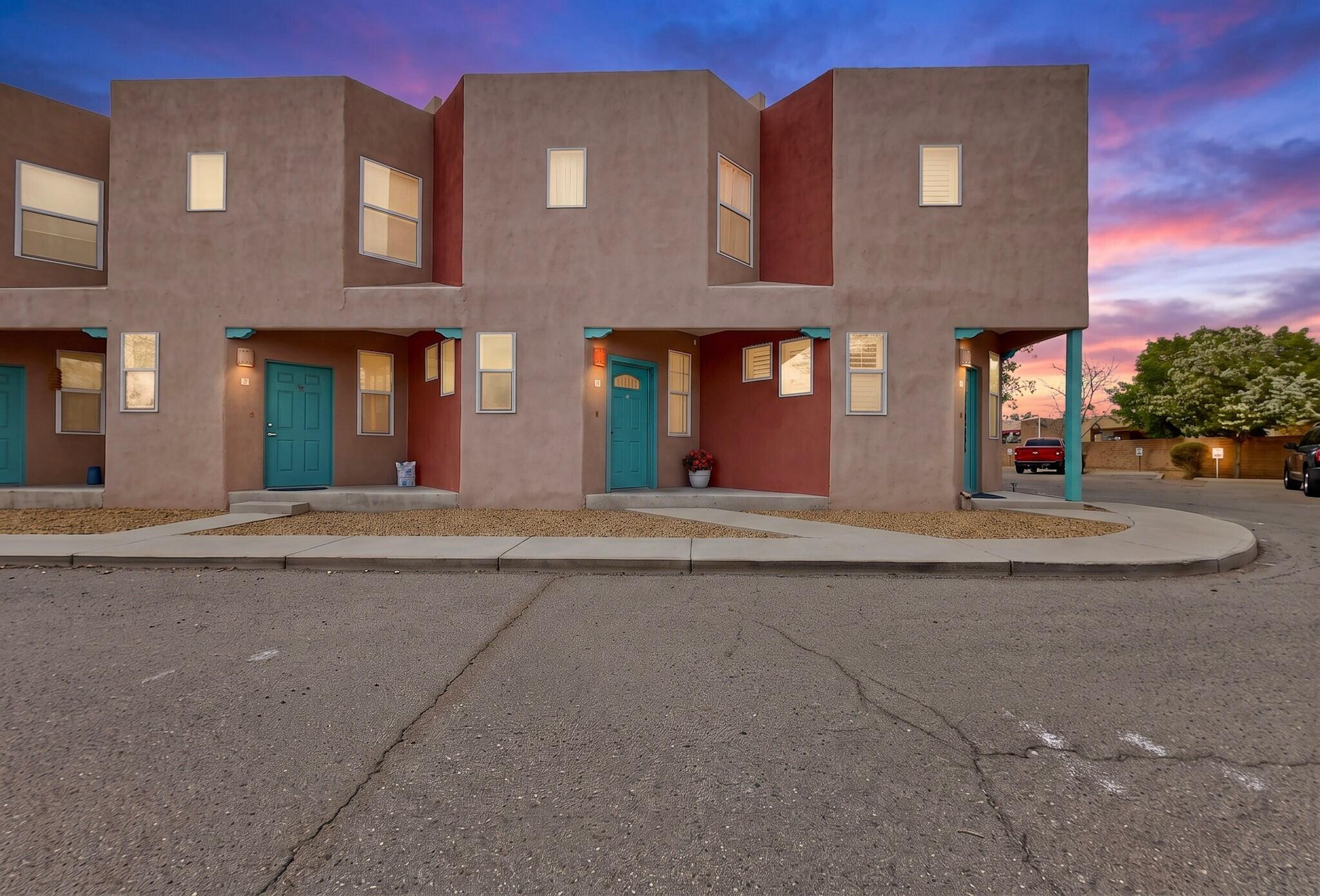 615 Menaul Boulevard NW Unit C — photo