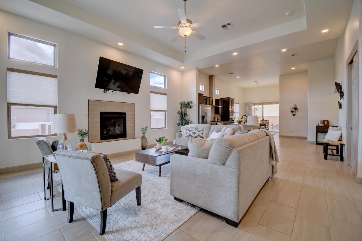 6101 Santa Fe Trail Drive NE, Rio Rancho, NM 87144 — photo 2