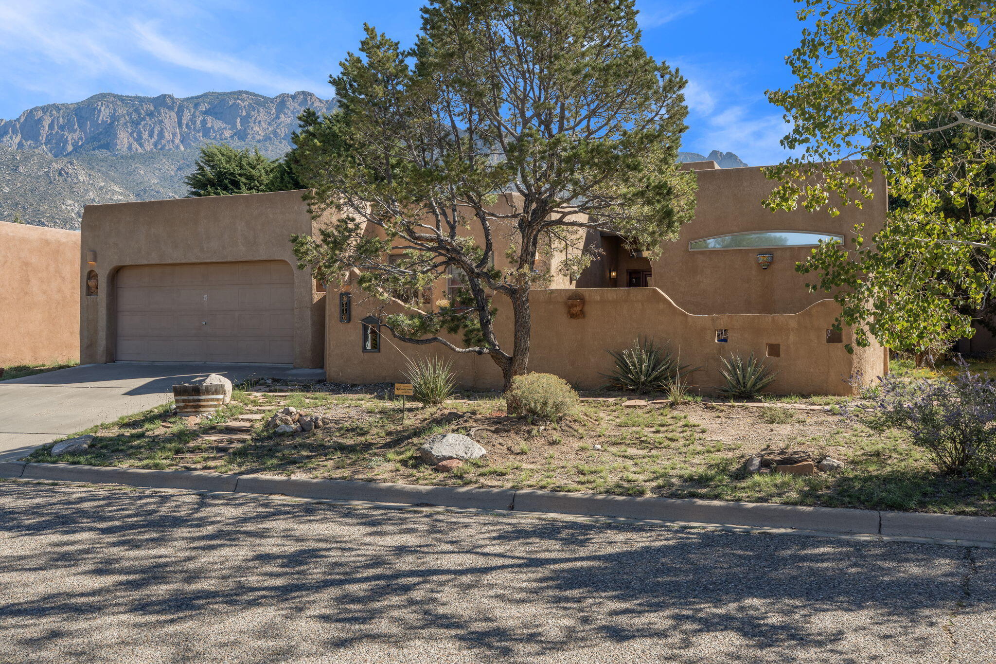 7716 Cedar Canyon Court NE — photo