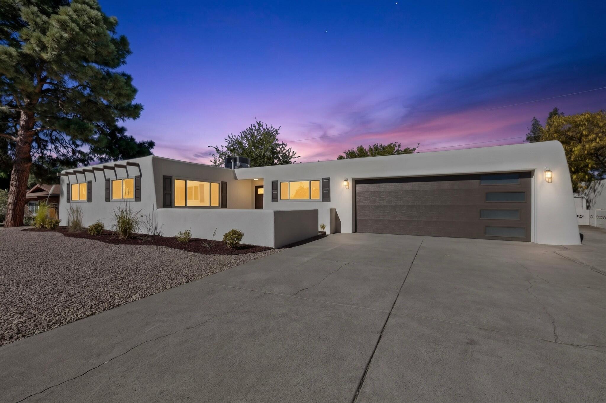 9313 Las Calabazillas Road NE — photo