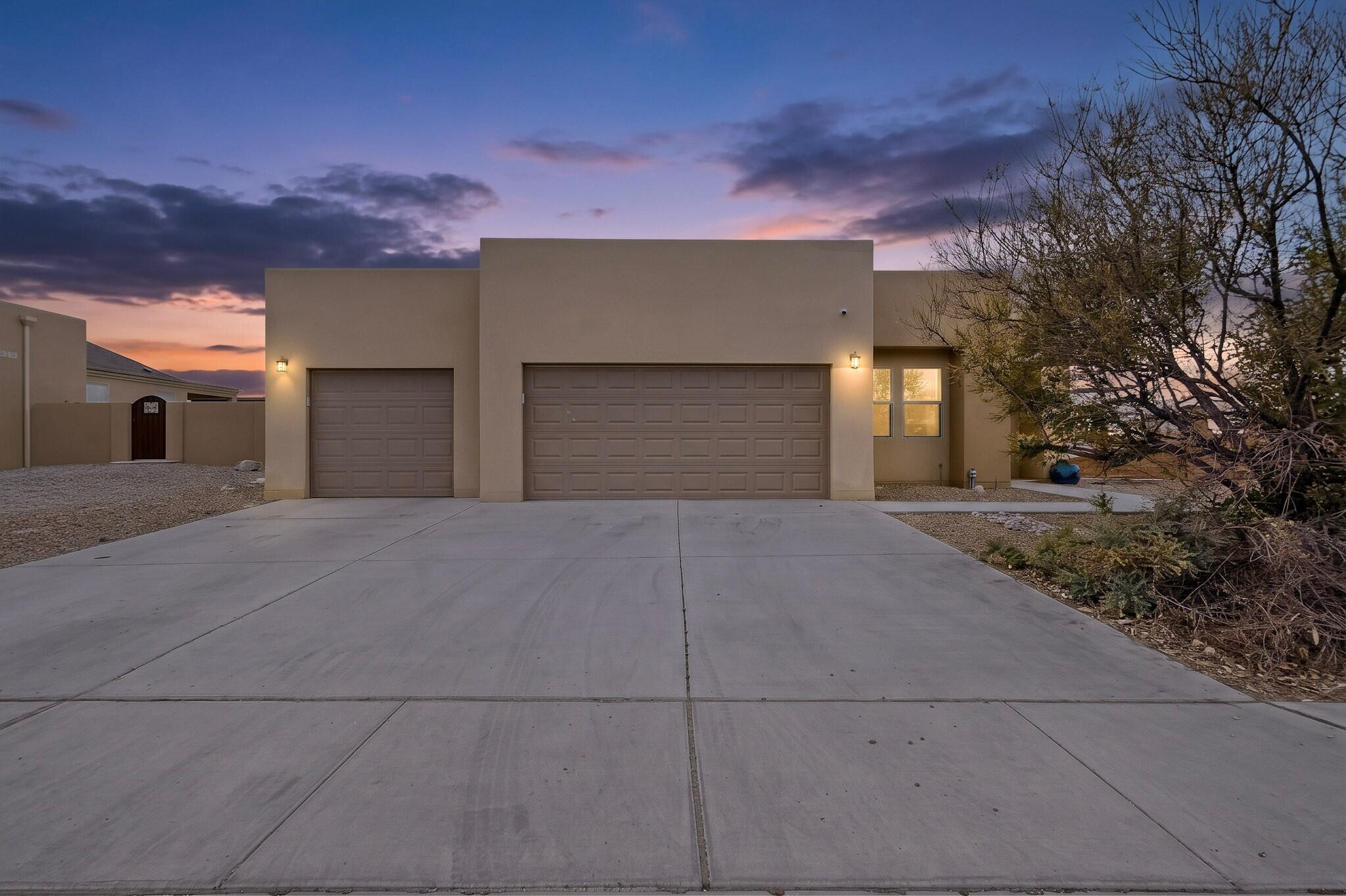 504 Brianna Loop NE — photo