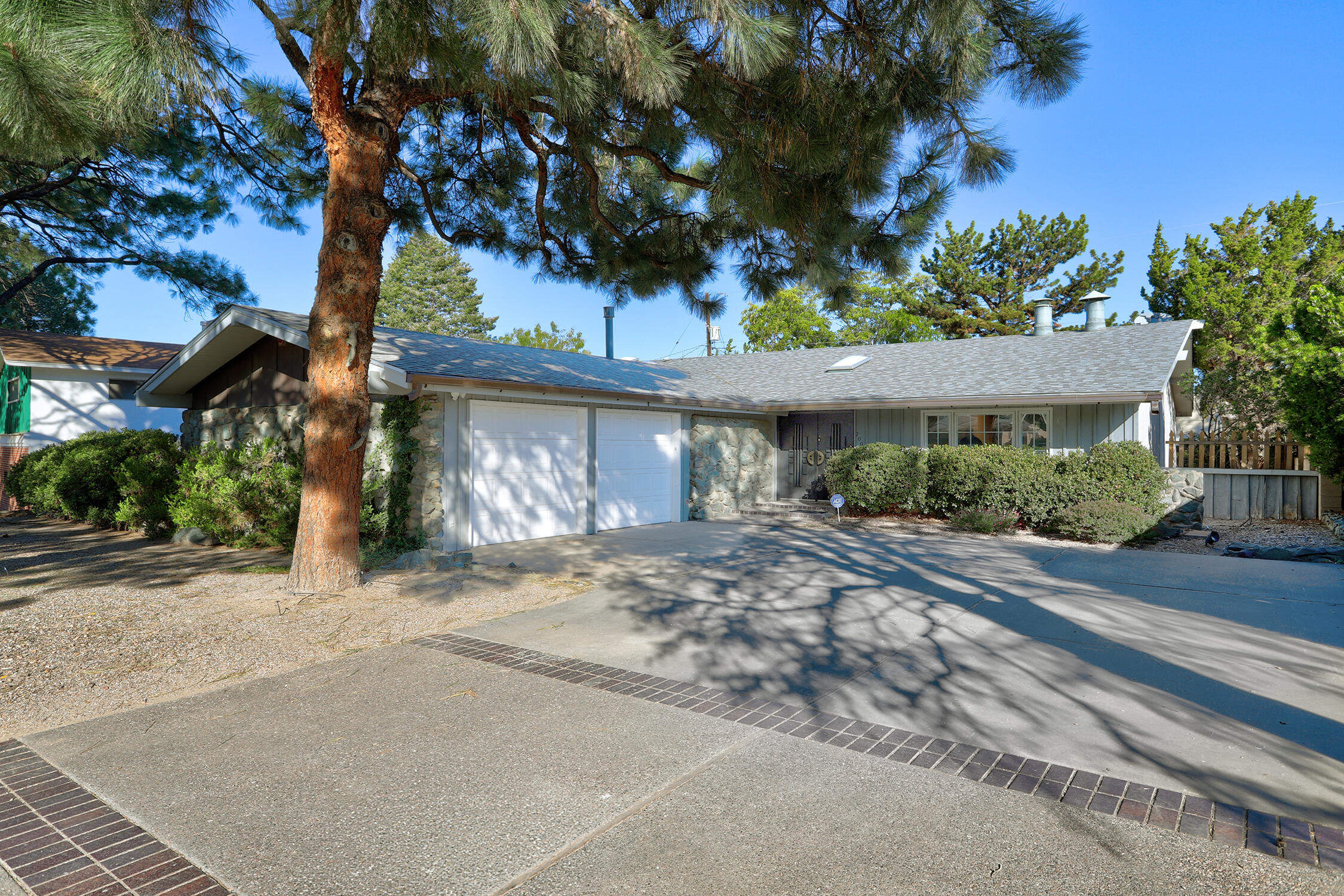 7009 Ottawa Road NE — photo