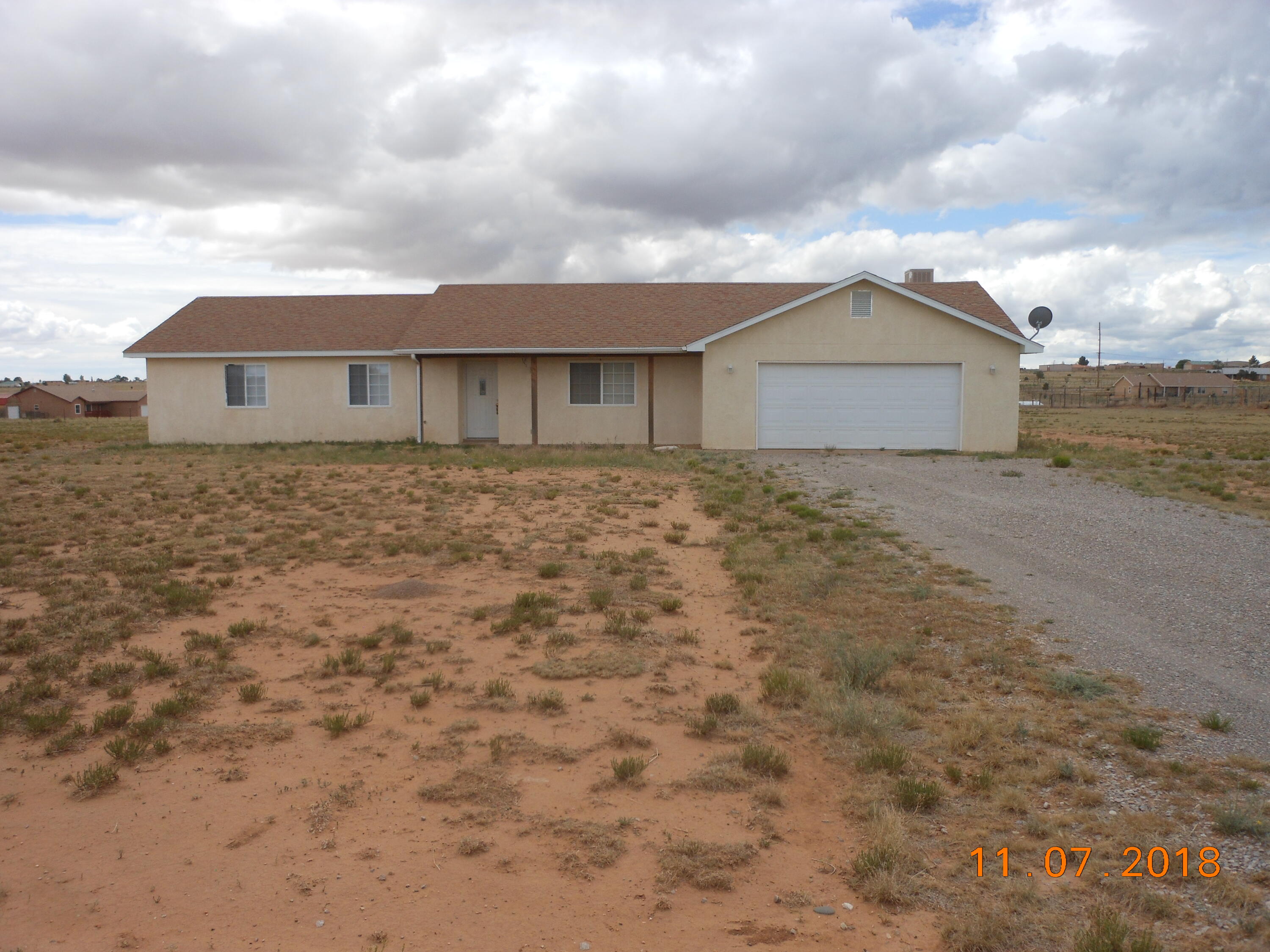 14 Lola Court — photo
