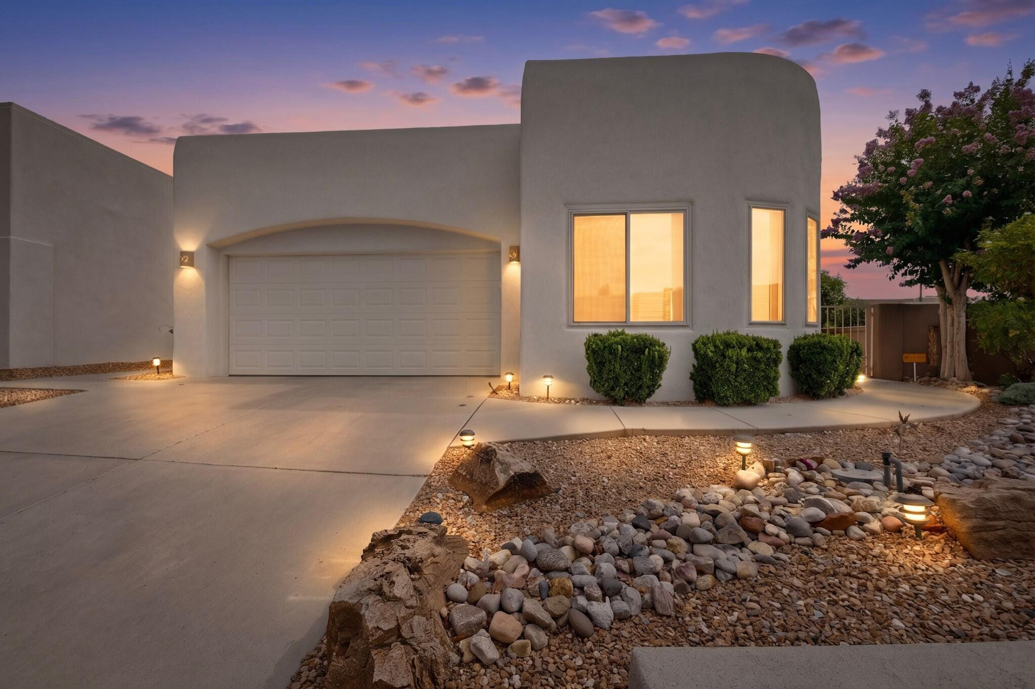 8816 Desert Finch Lane NE — photo