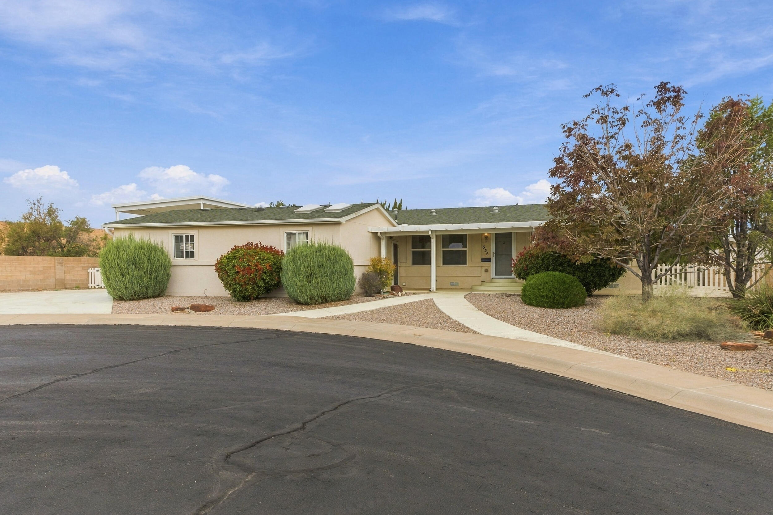 336 Sunrise Bluffs Drive — photo