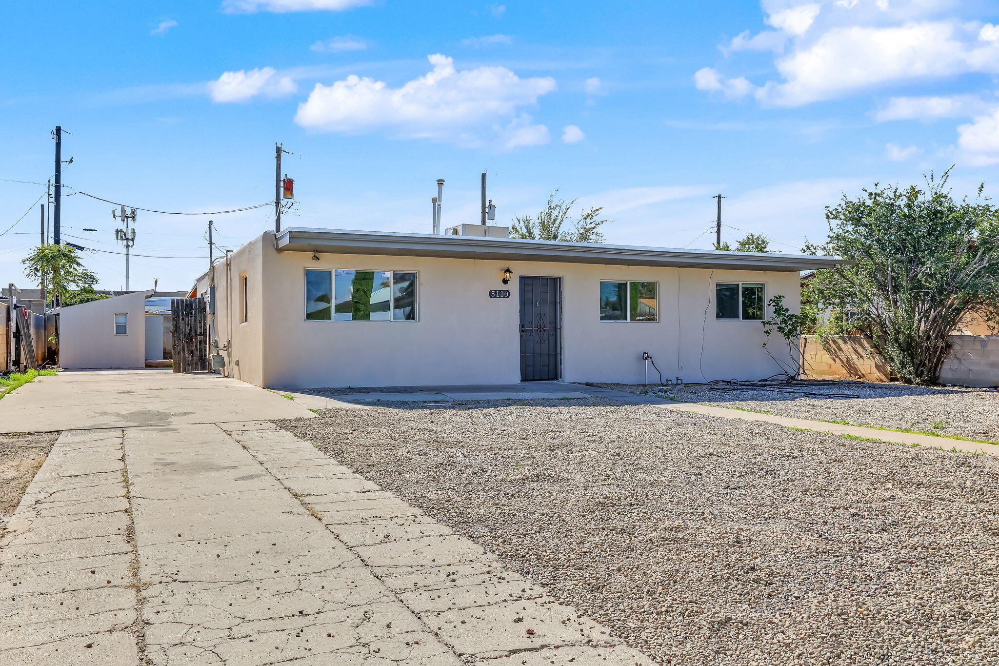5110 Cherokee Road NE — photo