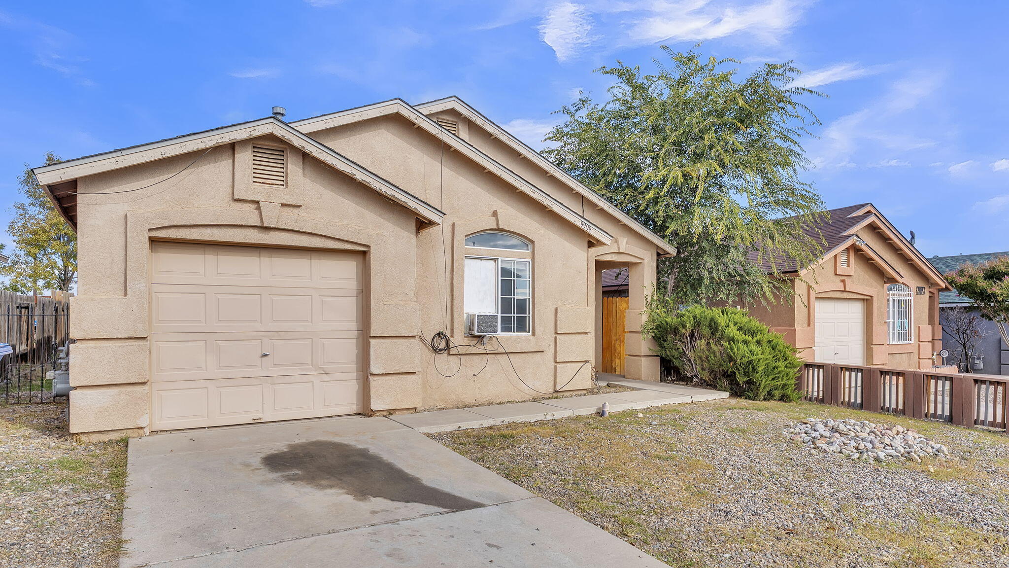9909 Lauren Avenue SW — photo