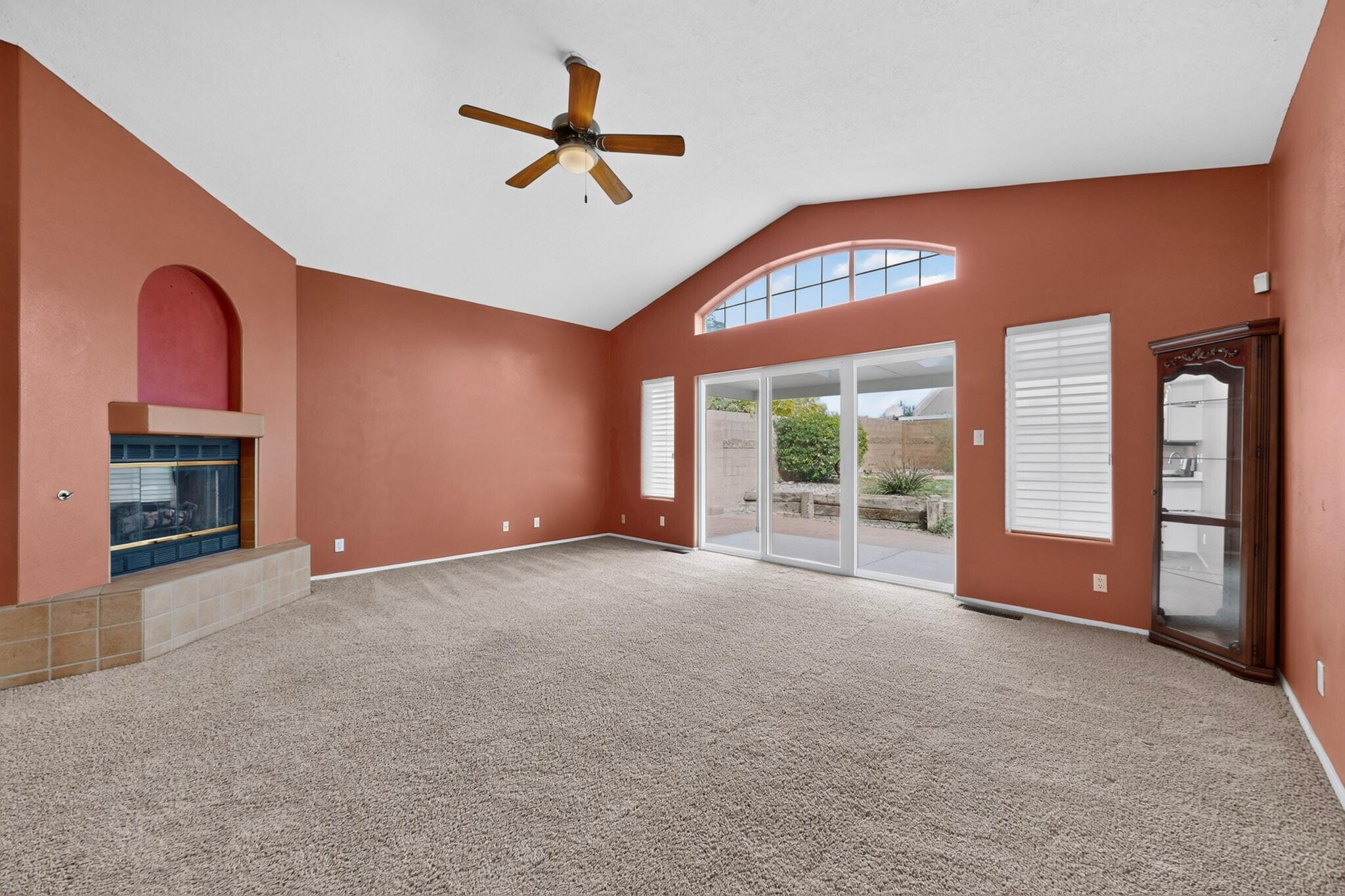 633 Lakeview Circle SE, Rio Rancho, NM 87124 — photo 3
