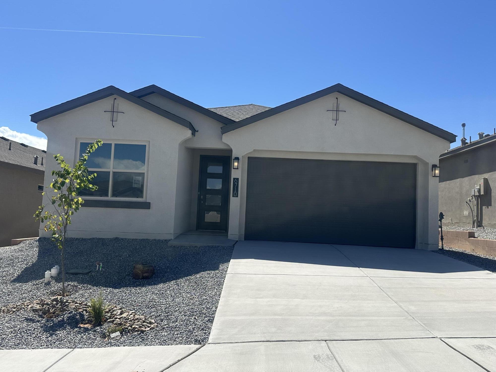 4191 Silver Springs Drive NE — photo