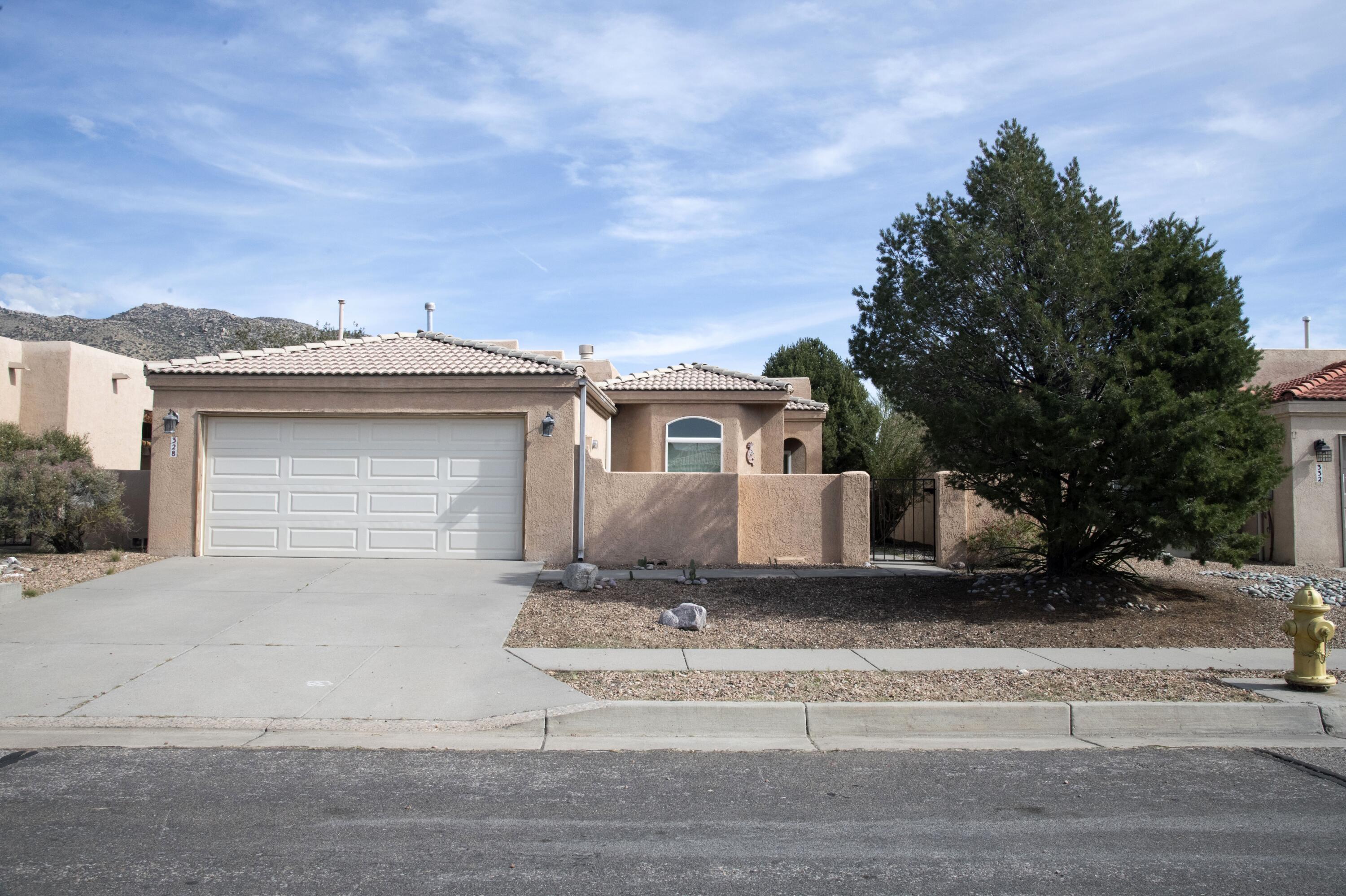 328 Serenity Court SE — photo