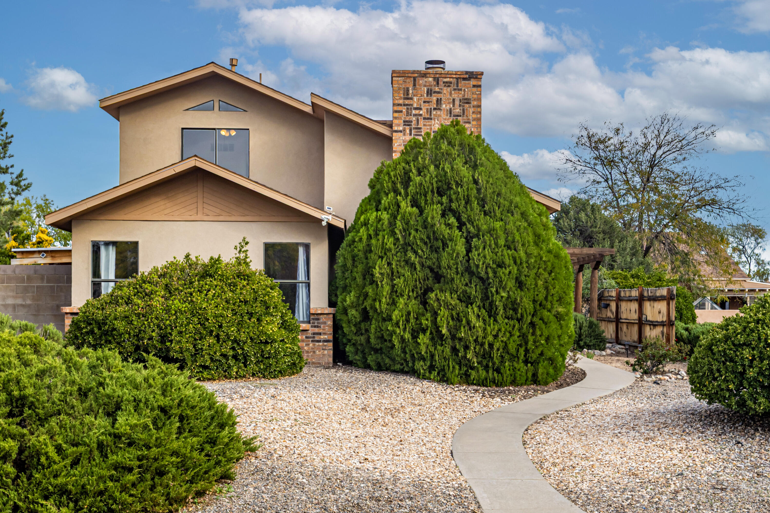 7501 Teakwood Drive NW — photo