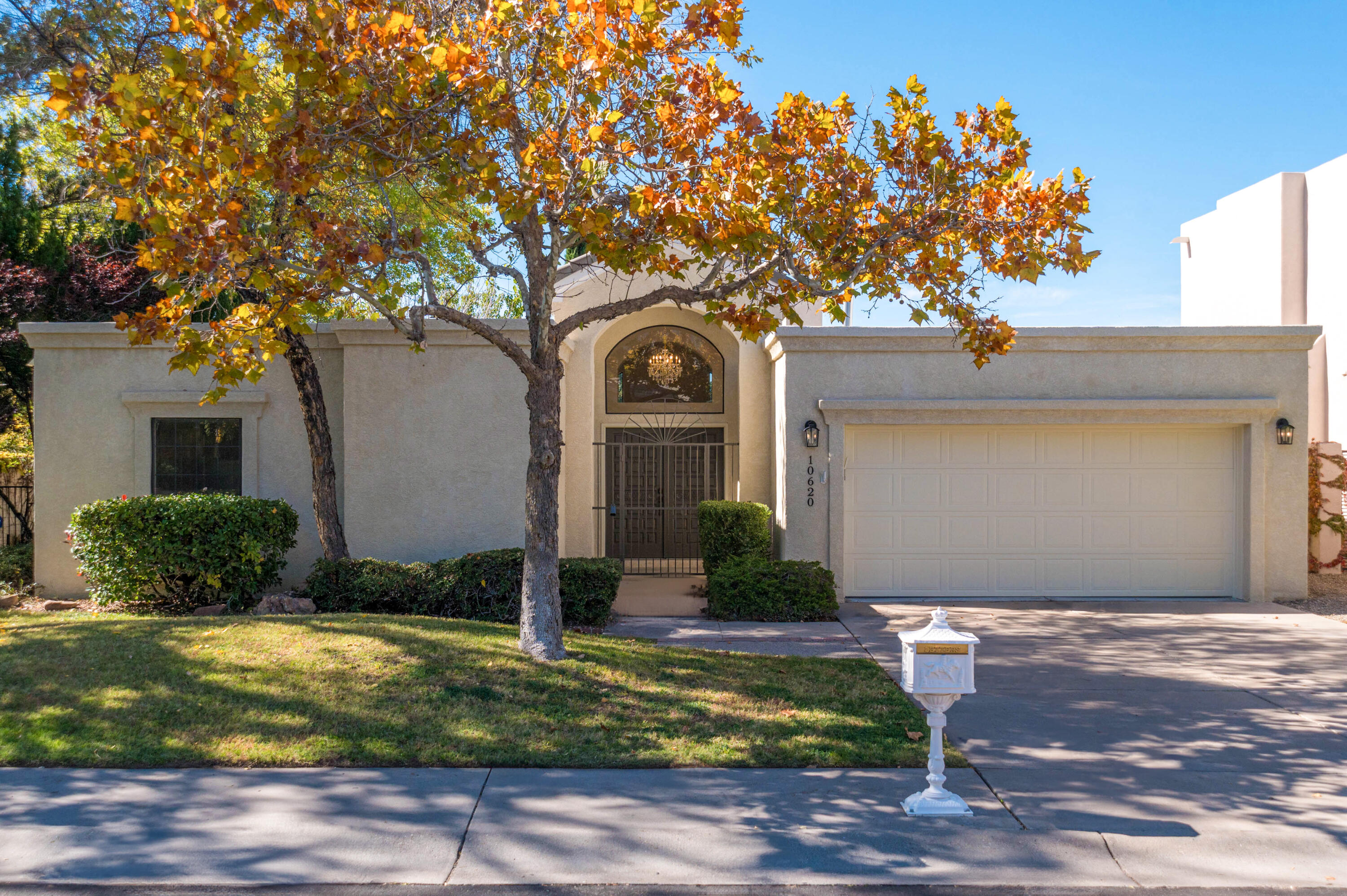 10620 Prestwick NE — photo