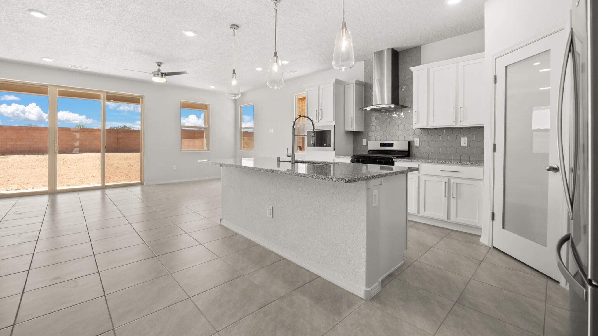 4195 Silver Springs Road NE, Rio Rancho, NM 87144 — photo 2