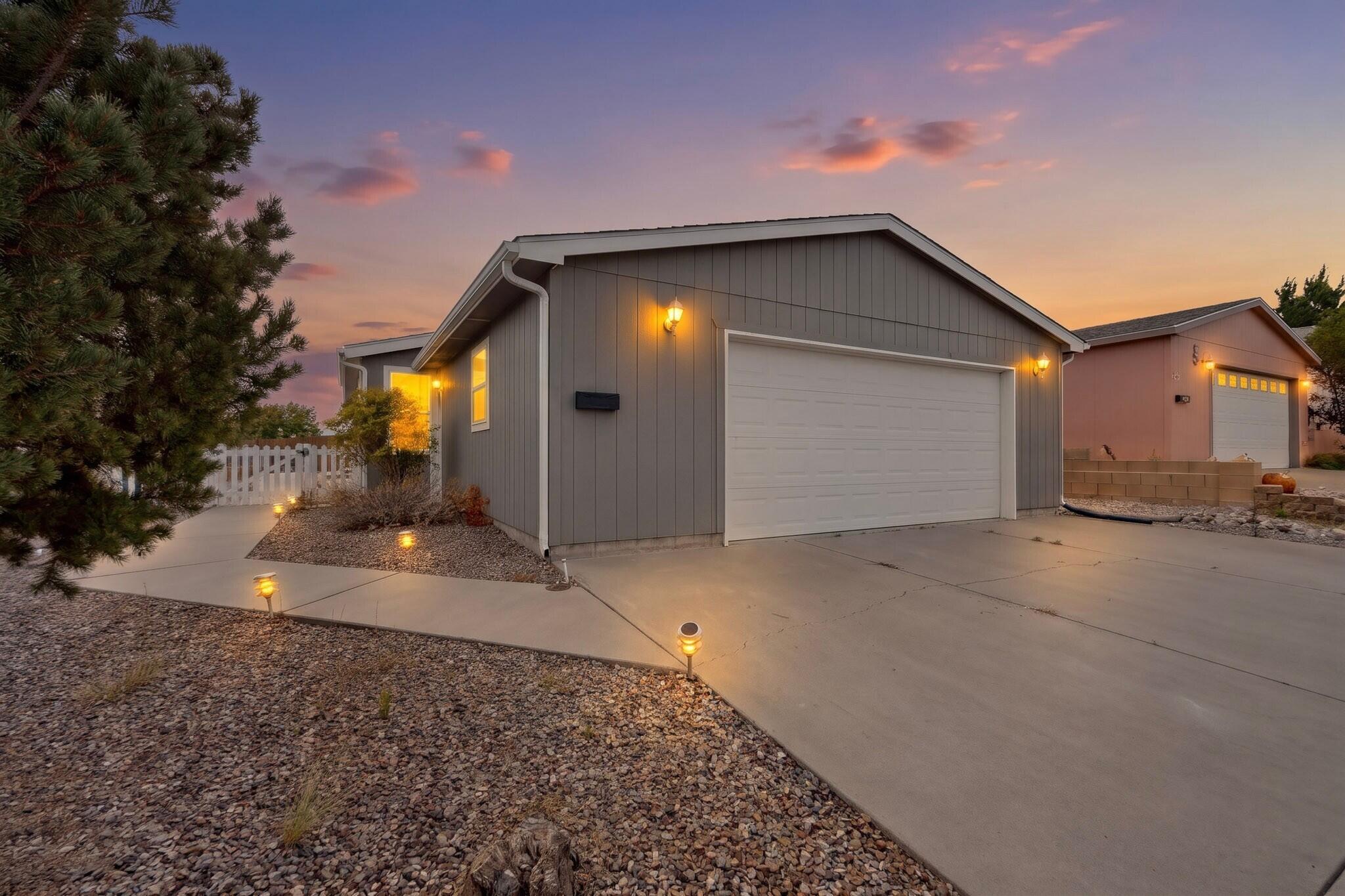203 Sunrise Bluffs Drive — photo