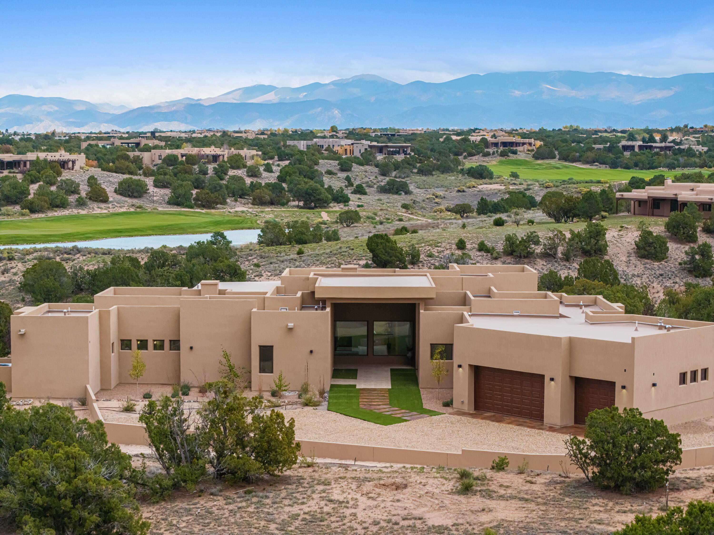 9 Tamarisk Trail — photo
