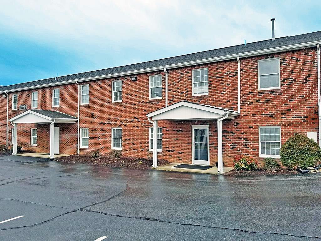 230 Charwood Drive, Suite E — photo