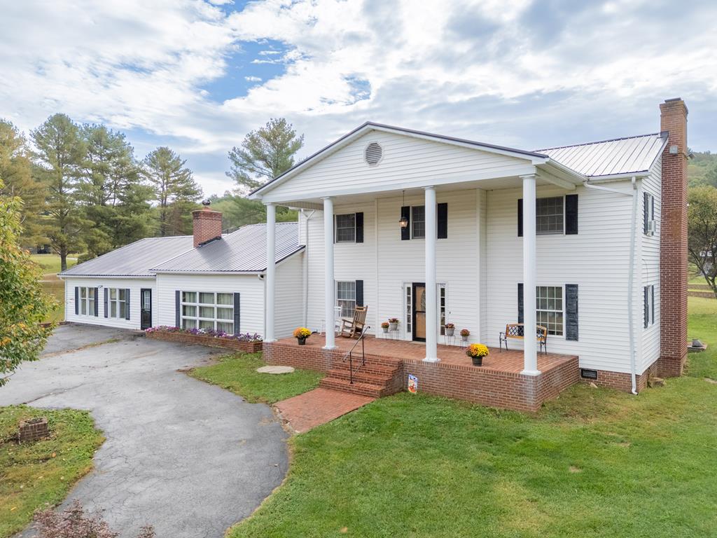 350 Valley View Ln. — photo