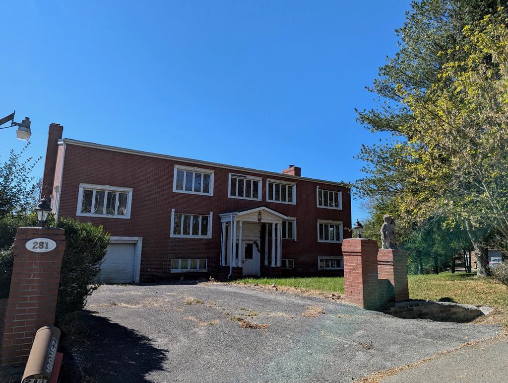 281 Linwood Drive — photo
