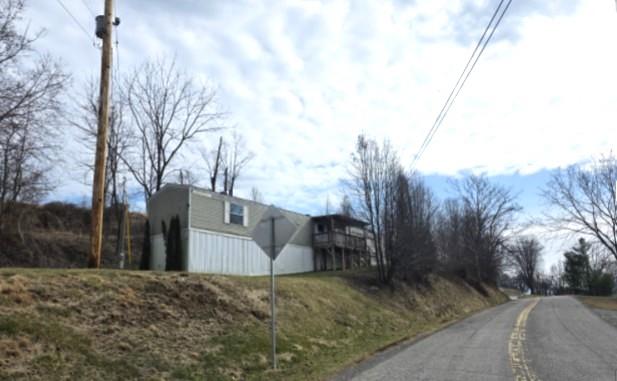 553 Carlock Creek Rd — photo