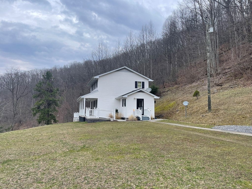 1977 Combs Ridge Rd, Honaker, VA 24260 — photo 2