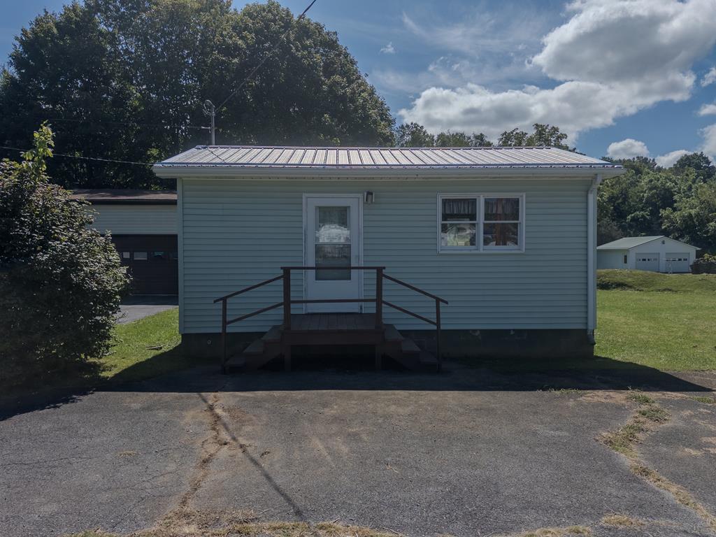 166 Slemp Creek Rd. — photo