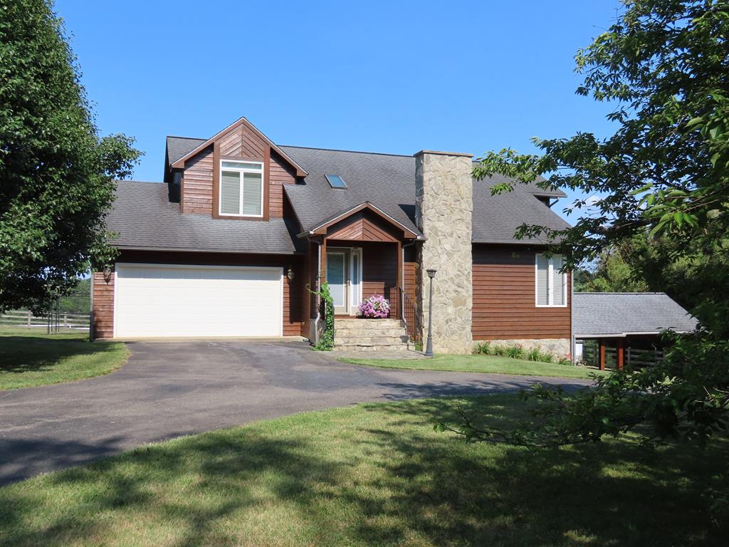 1279 Fishers Gap Rd — photo