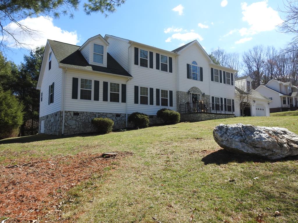 337 Fox Run Dr — photo