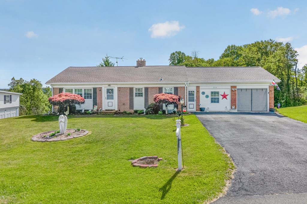 224 Waugh Dr. — photo