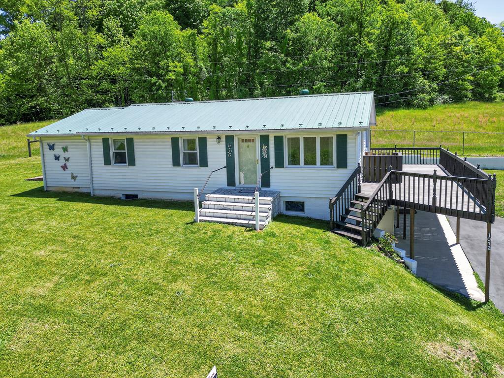 1012 Ridgedale Road, Saltville VA 24370
