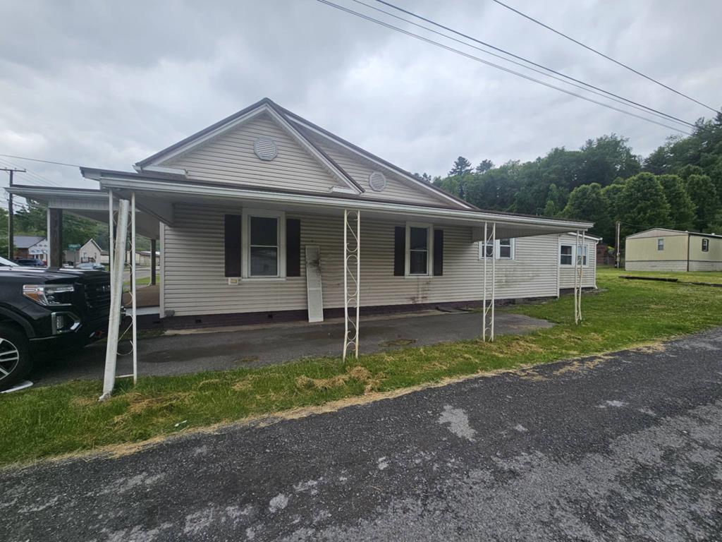 419 Kents Ridge Rd, Richlands, VA 24641 — photo 2