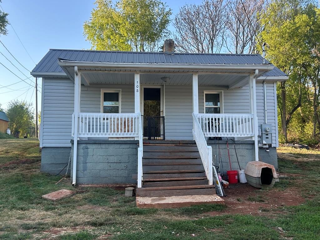 108 Stinger Drive — photo