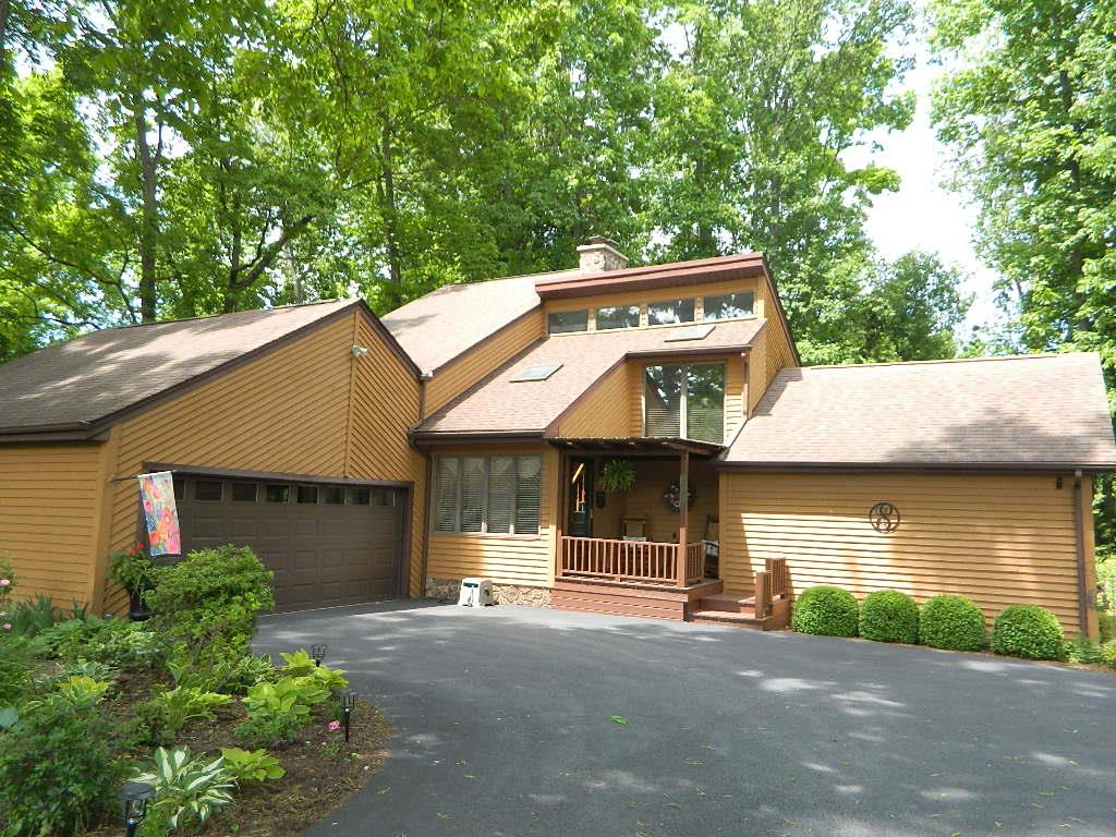 765 Meadow Drive — photo