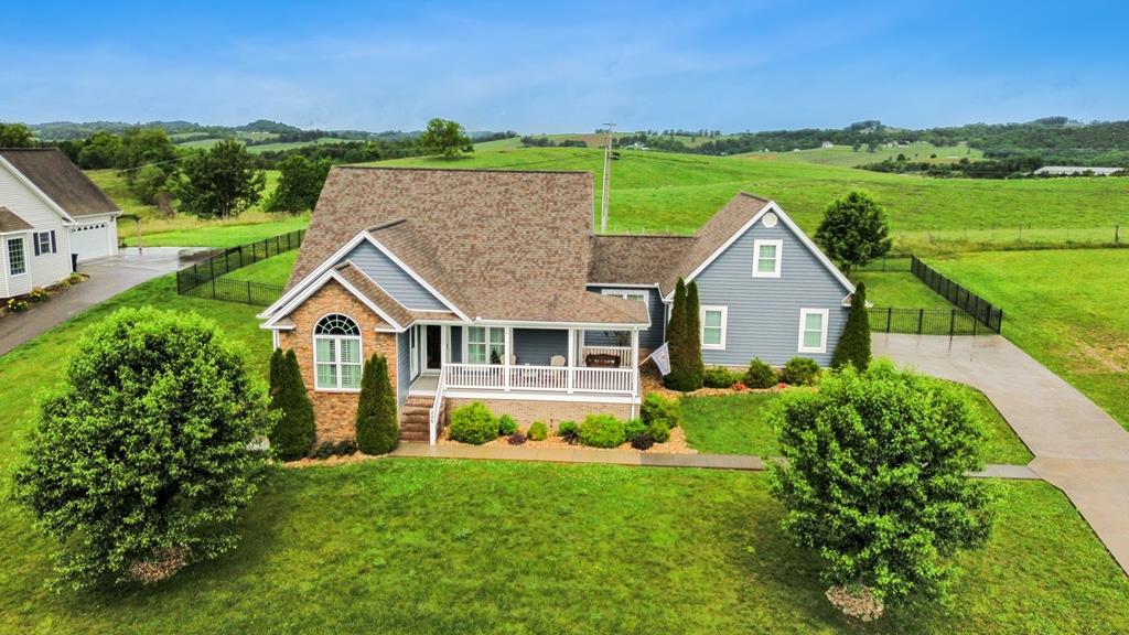 205 Riley St, Lebanon, VA 24266 — photo 2