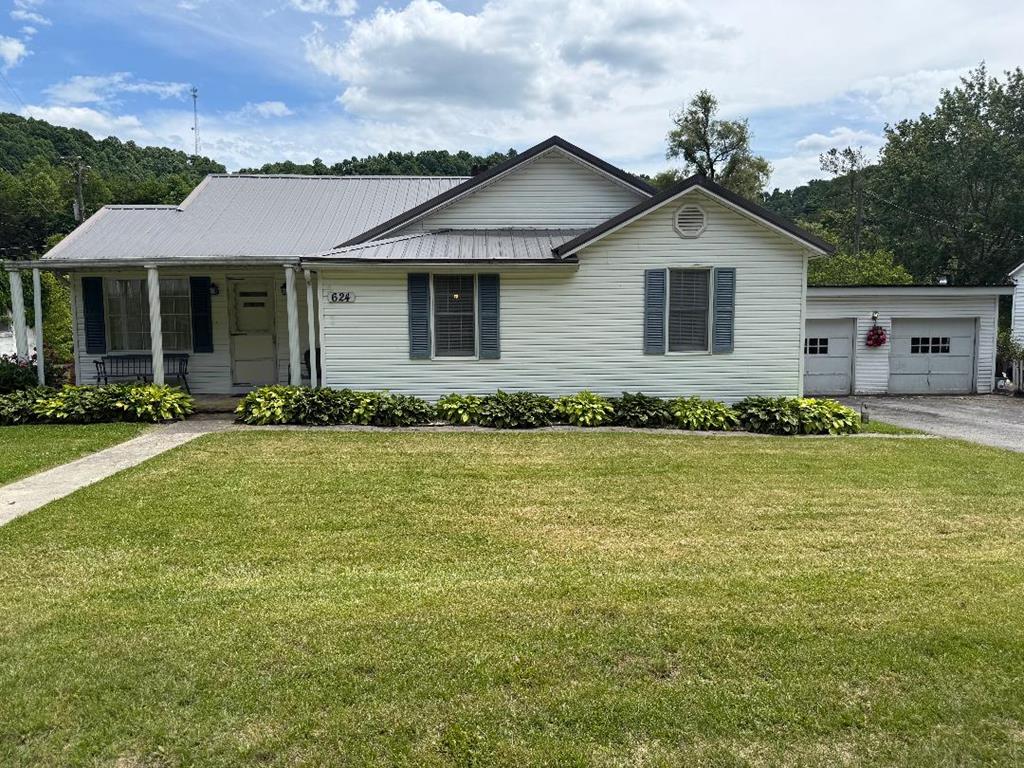 624 Baptist Valley Road — photo