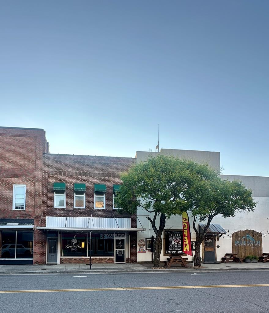 115 S Main St — photo