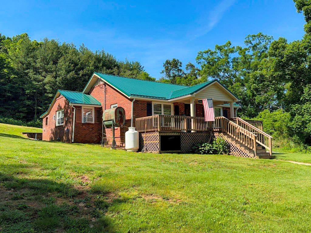 1116 Hines Branch Road — photo
