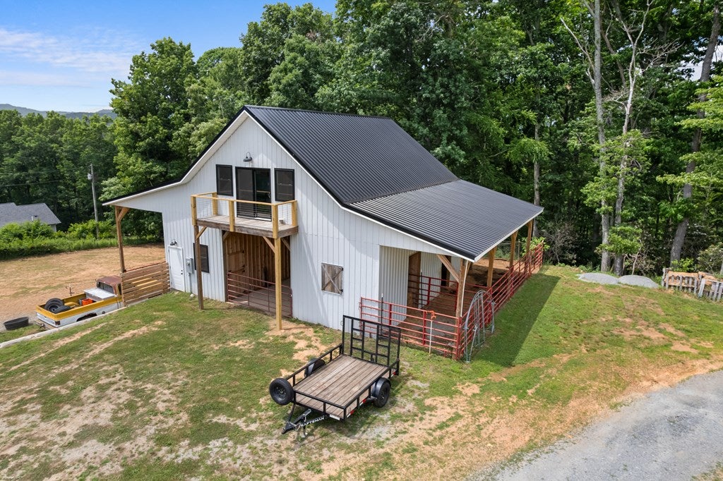 287 Wolfe Road, Sparta, NC 28675 — photo 2