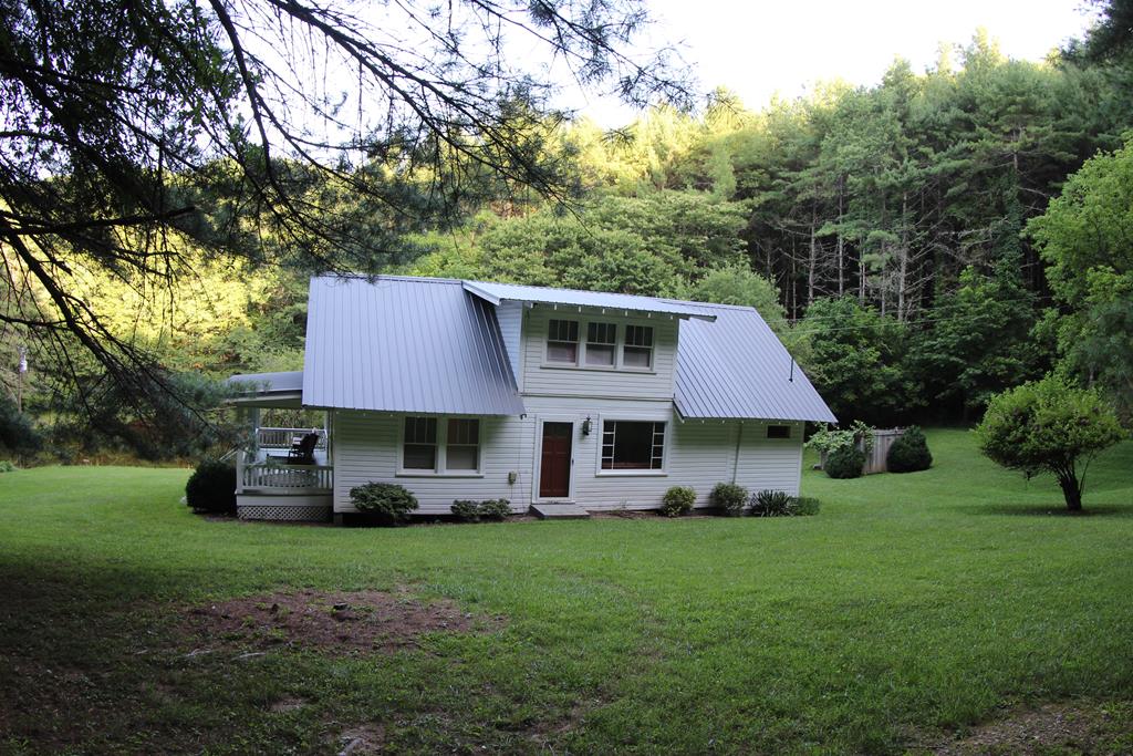 1190 Sutphintown Rd — photo
