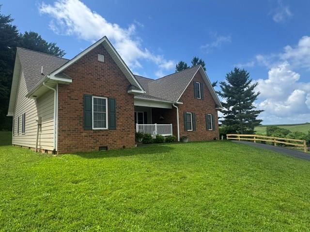 102 Carriage Drive — photo