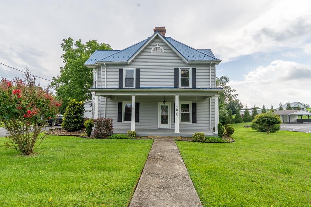 3083 Greenbriar Road — photo