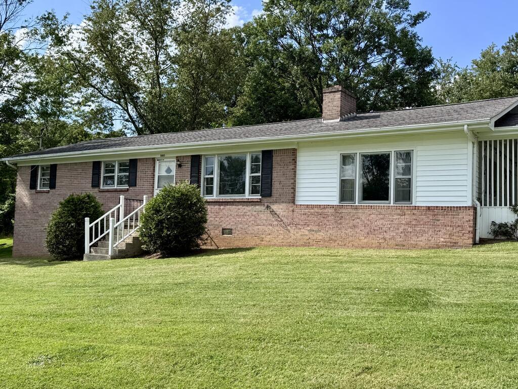 30005 Lee Hwy — photo